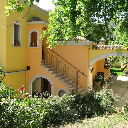 Le Roverelle Ilbono ภายนอก รูปภาพ